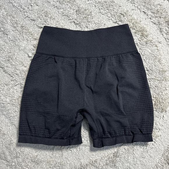 Gymshark Vital Seamless Shorts - Picture 2 of 2